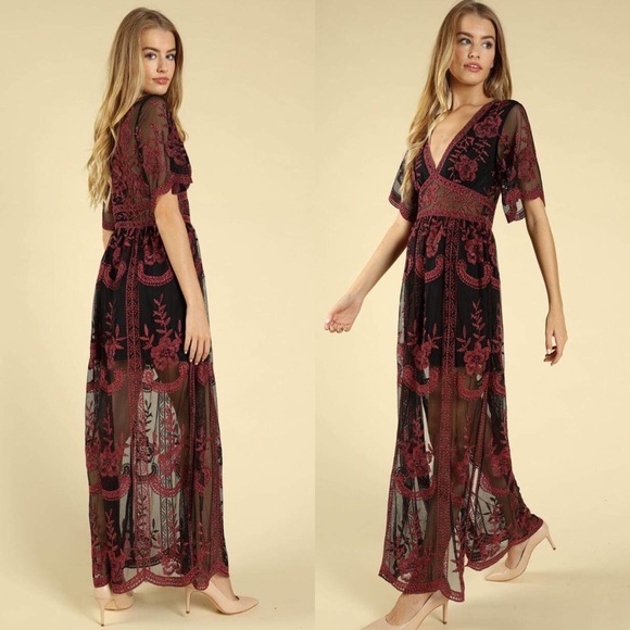 Money Moves Lace Maxi Dress - Picture 6 of 8